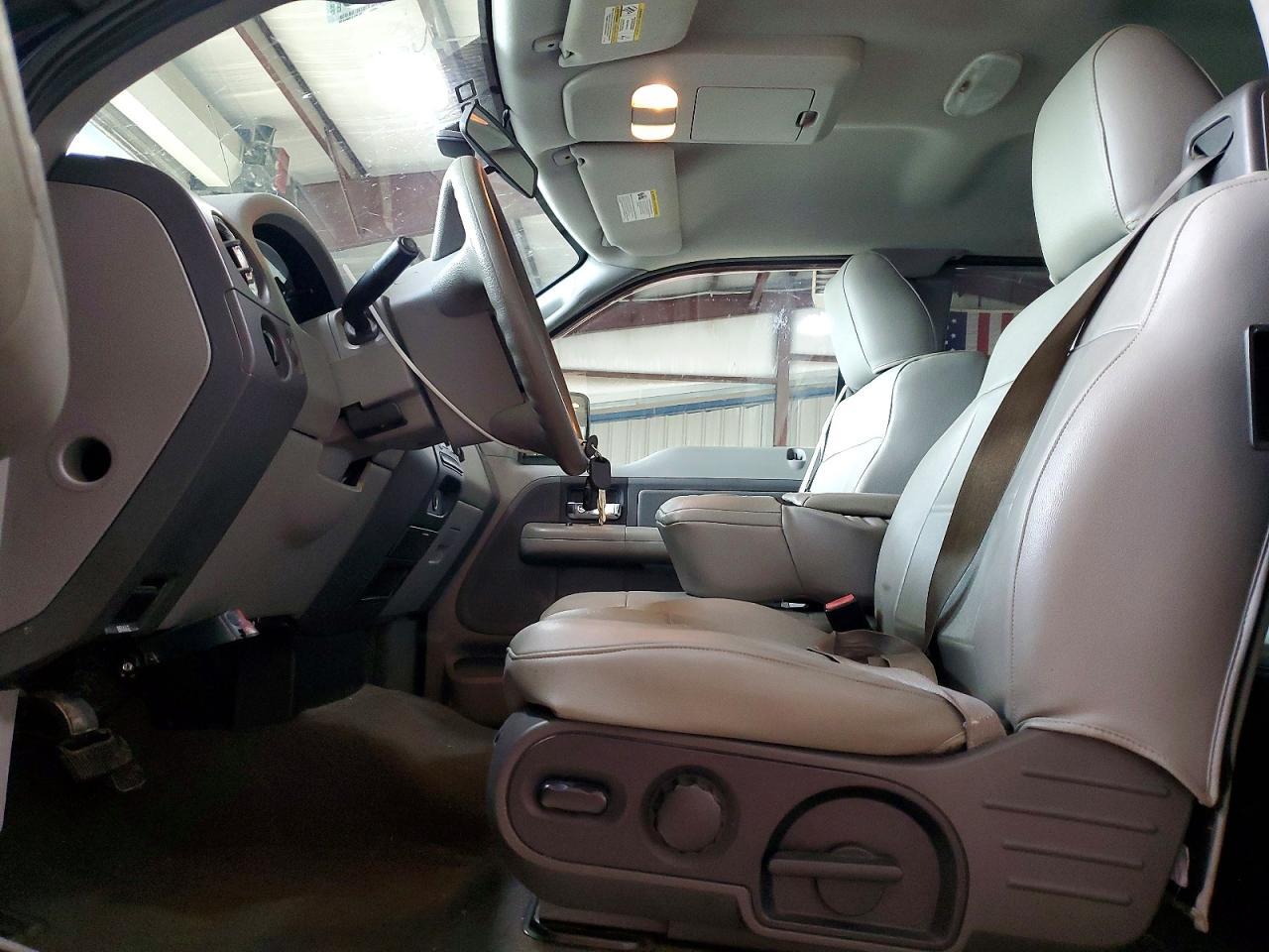 2005 Ford F150 - Фото 7