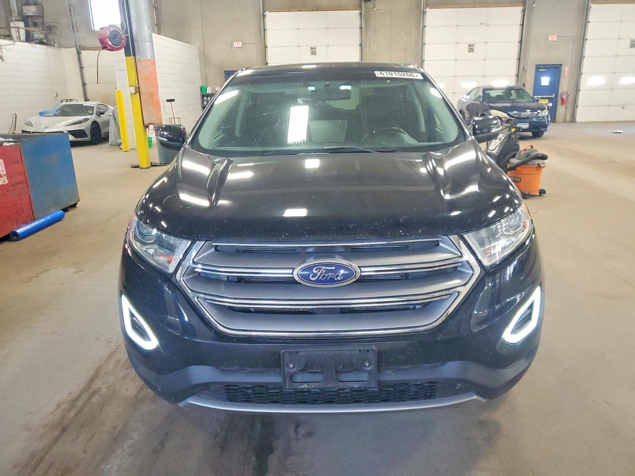 2018 Ford Edge Titanium - Фото 5