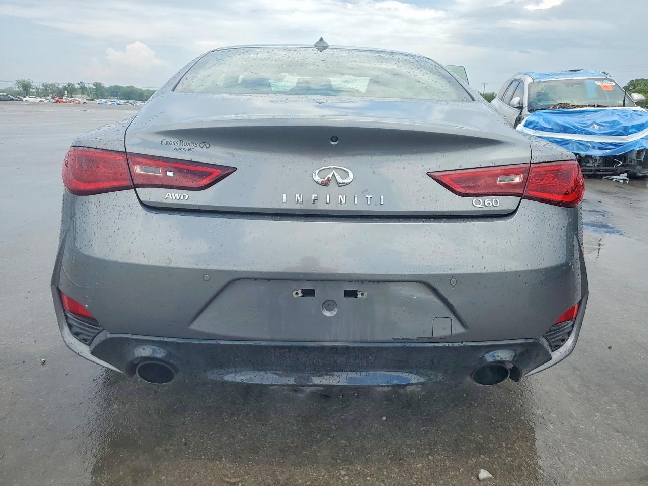 2018 Infiniti Q60 3.0T Luxe - Image 6