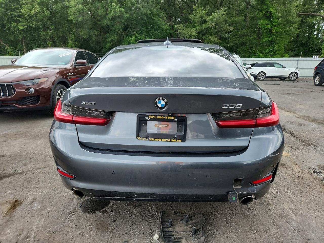 2020 BMW 330Xi - Image 6