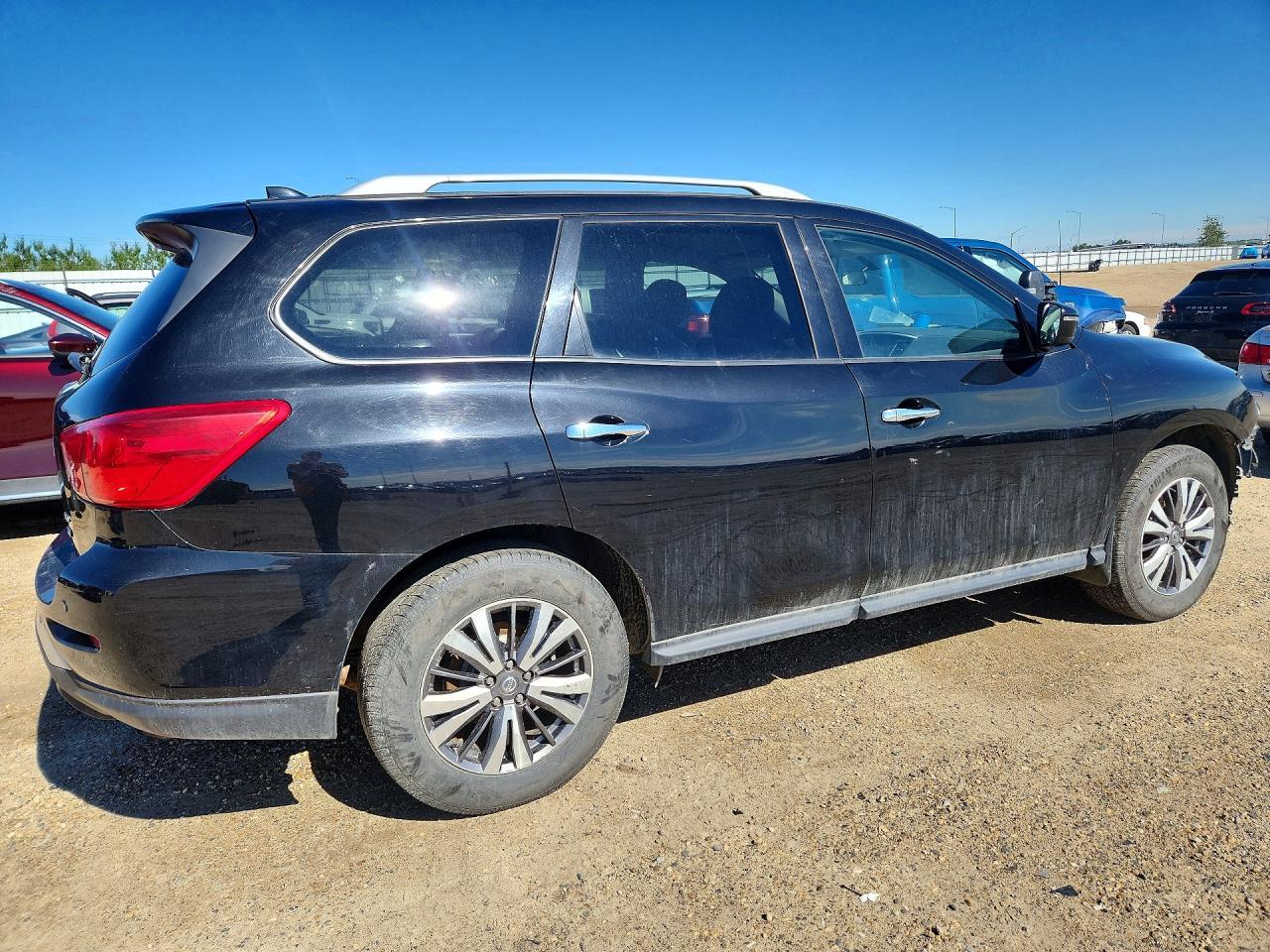 2020 Nissan Pathfinder Sv - Фото 3
