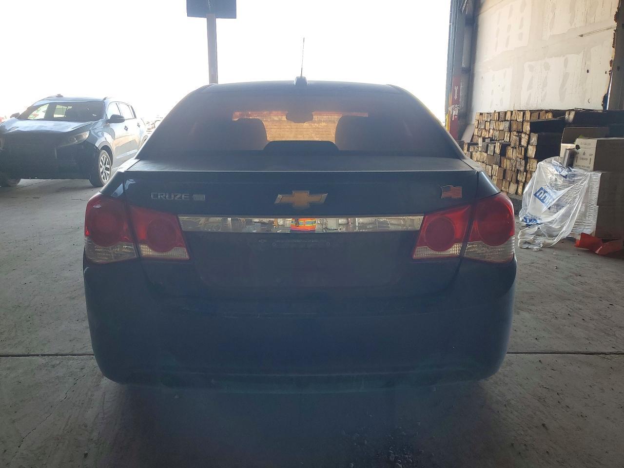 2015 Chevrolet Cruze - Фото 6