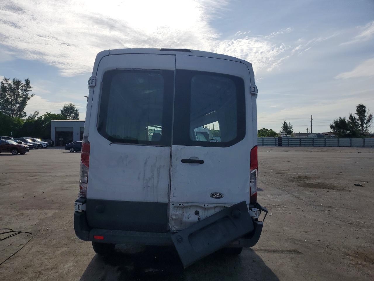 2016 Ford Transit T-250 - Image 6