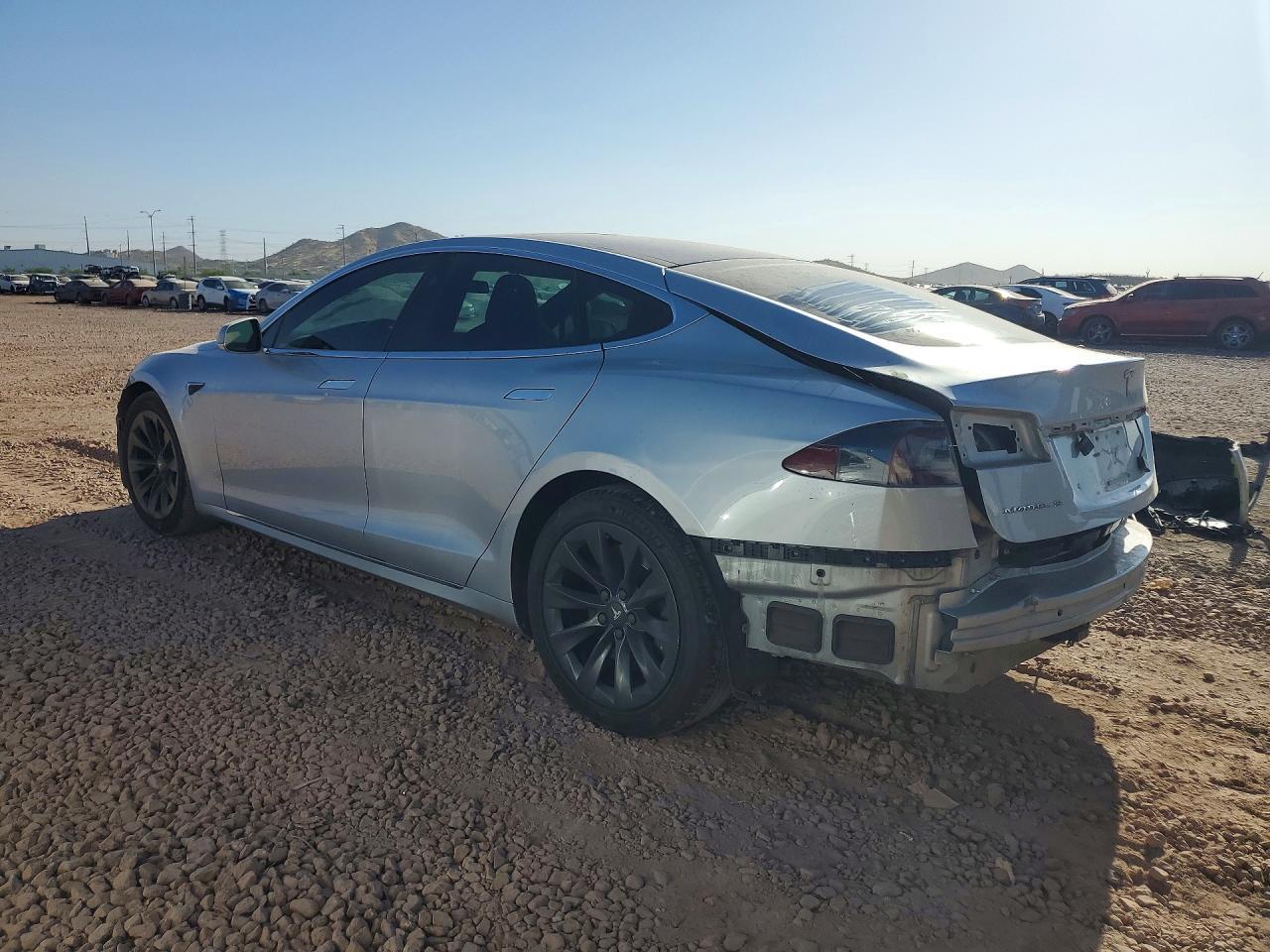 2018 Tesla Model S - Фото 2