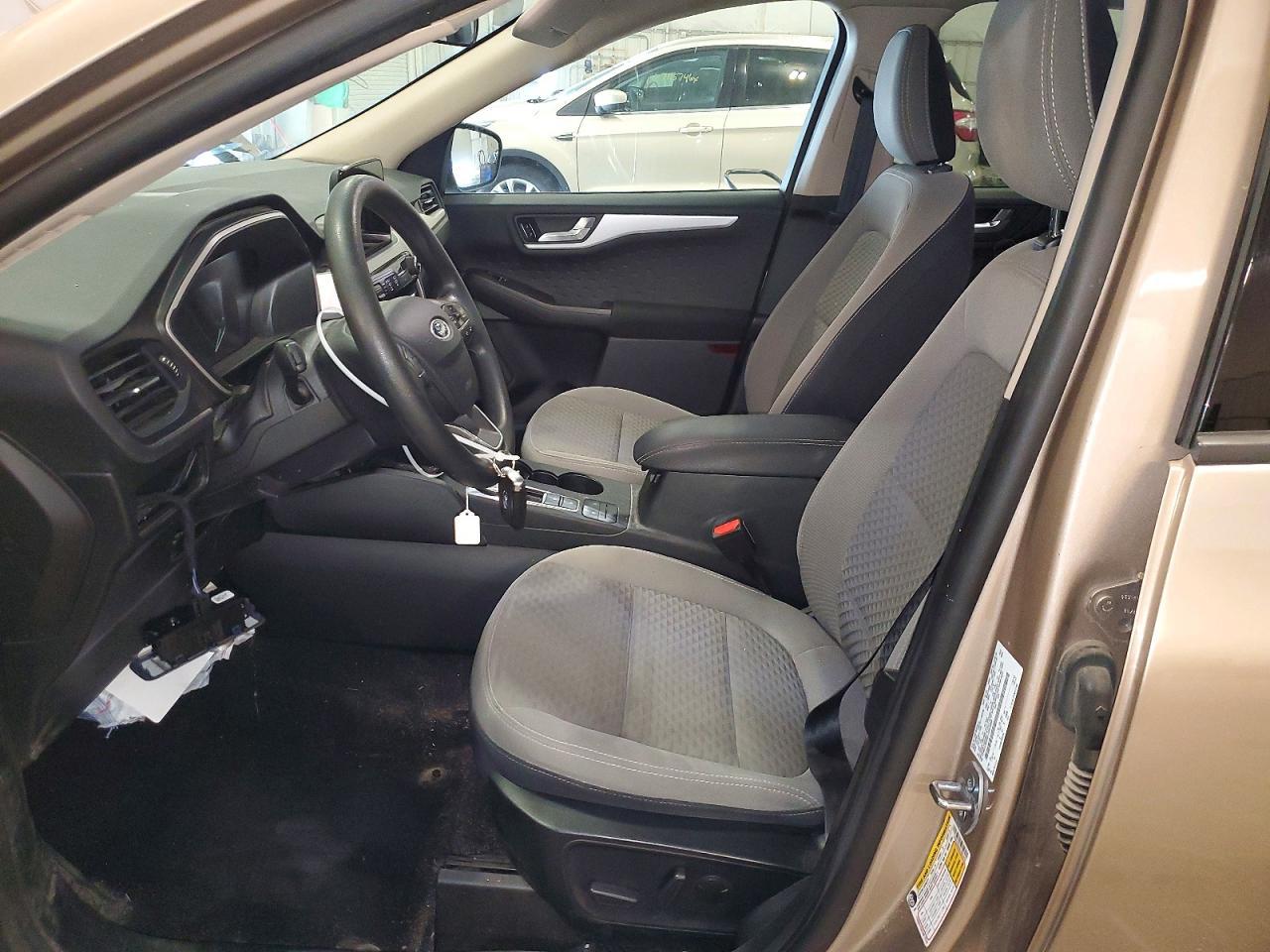 2020 Ford Escape Se - Фото 7