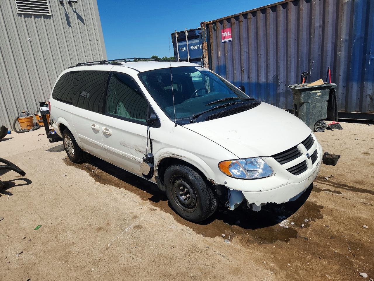 2005 Dodge Grand Caravan Se - Image 4