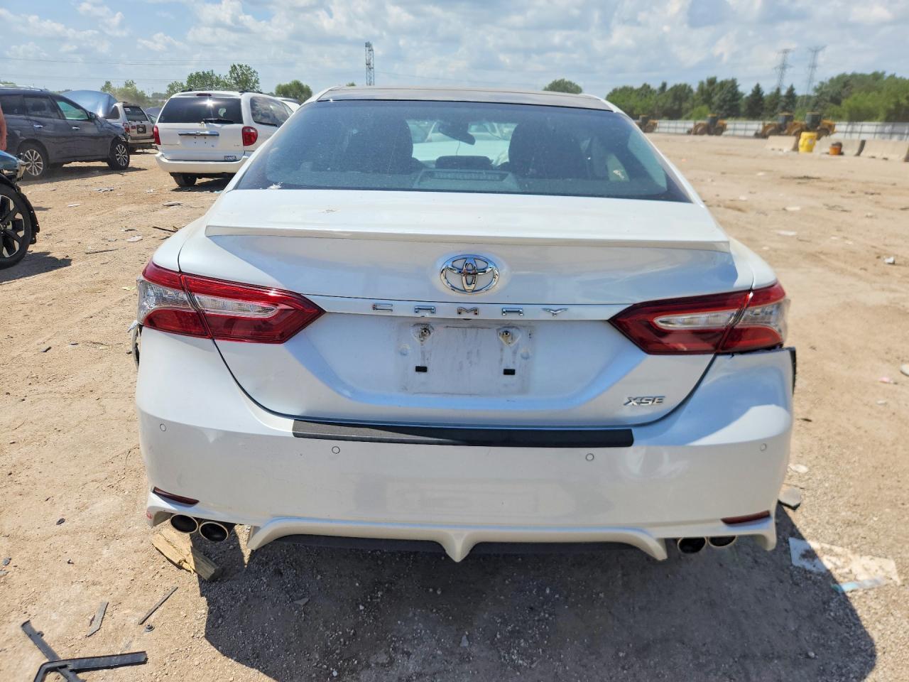 2018 Toyota Camry Xse - Фото 6