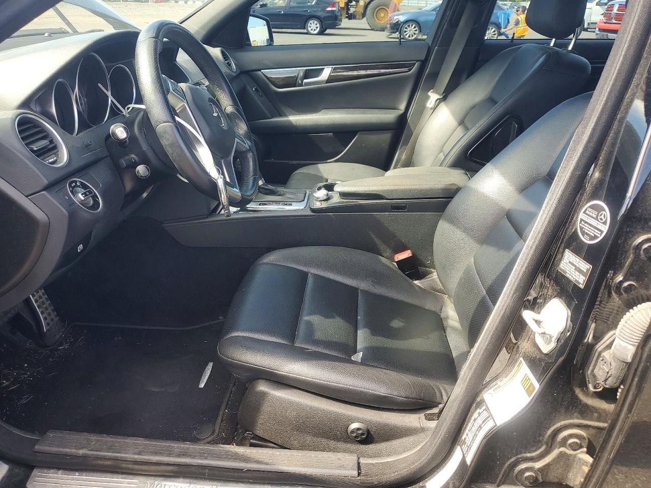2013 Mercedes-Benz C 350 - Image 7