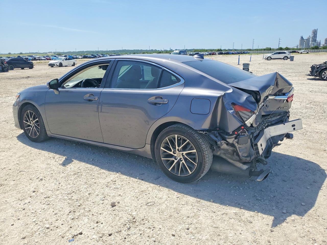 2016 Lexus Es 350 - Image 2