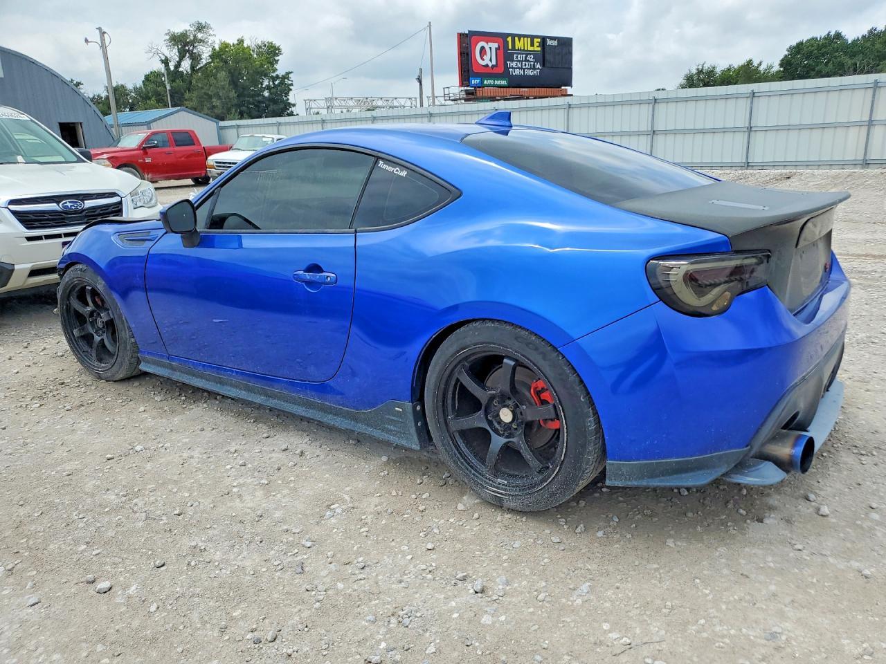2015 Subaru Brz 2.0 Limited - Фото 2