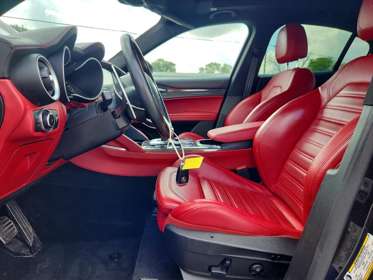 2020 Alfa Romeo Stelvio Ti - Фото 7