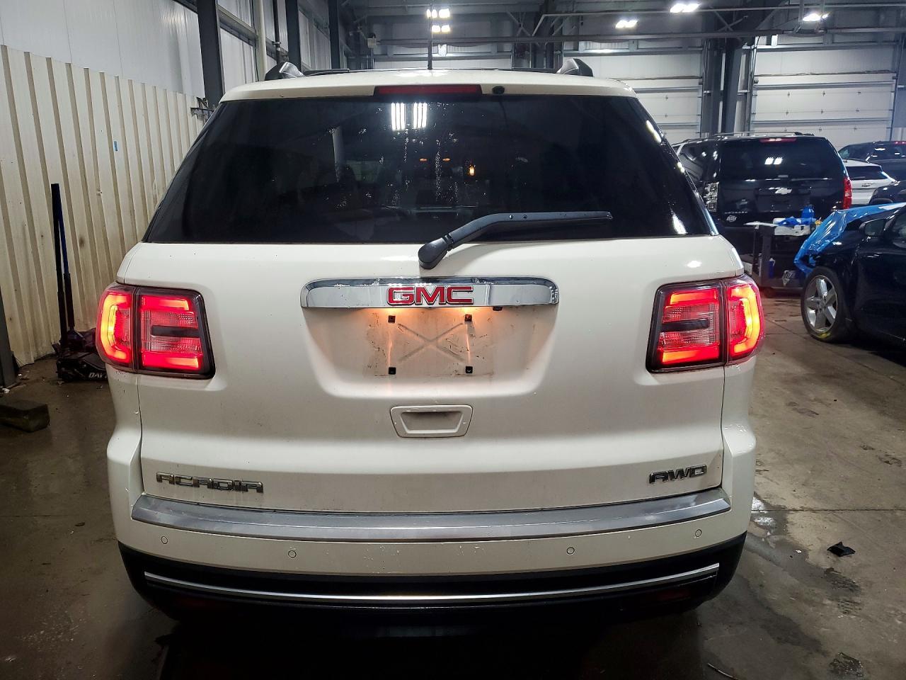 2015 GMC Acadia Sle - Фото 6