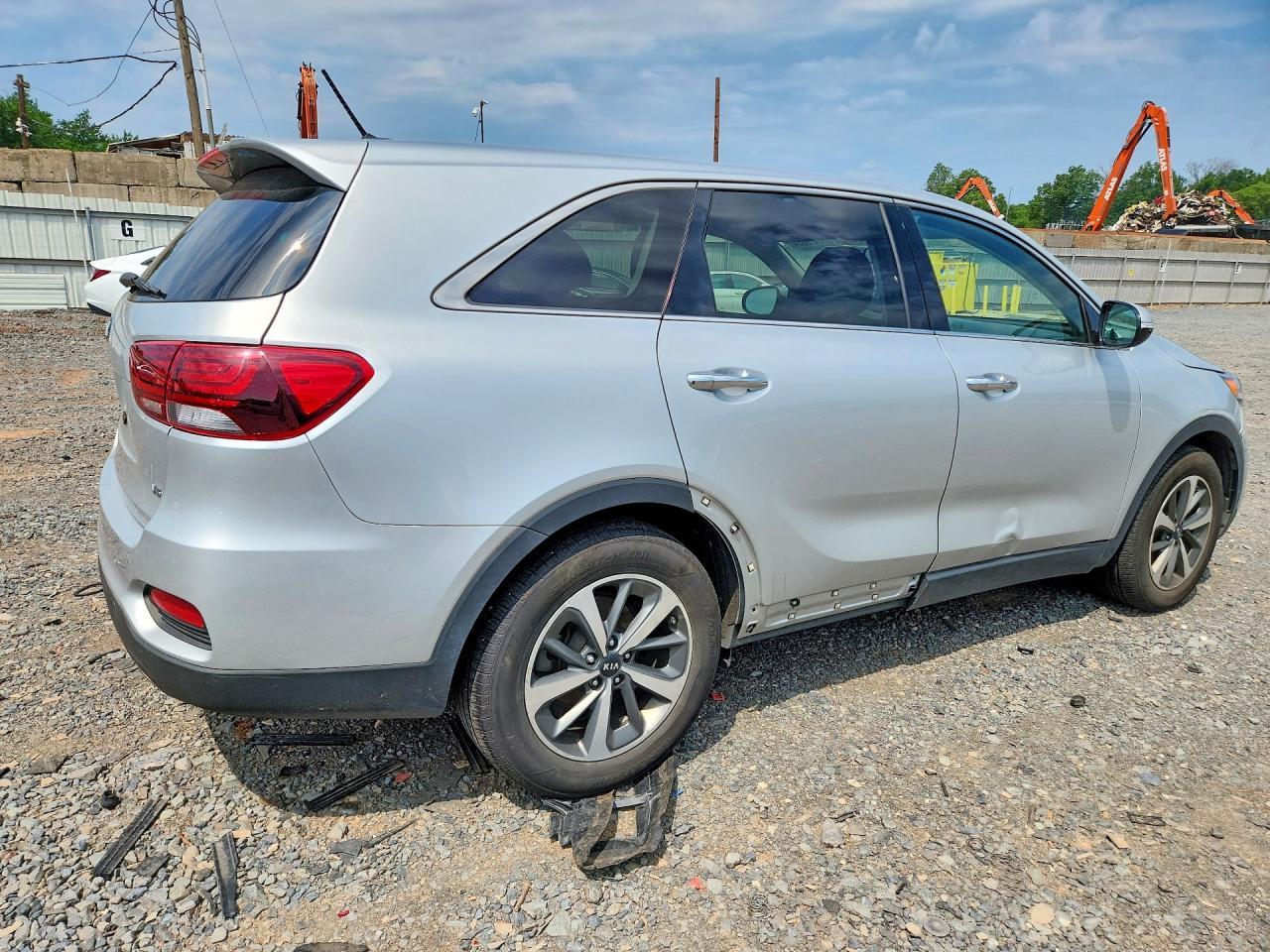 2020 Kia Sorento S - Image 3