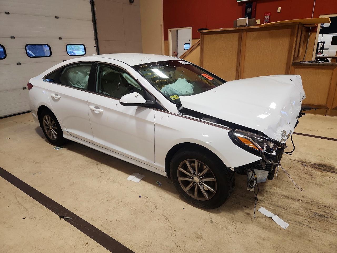 2019 Hyundai Sonata Se - Image 4