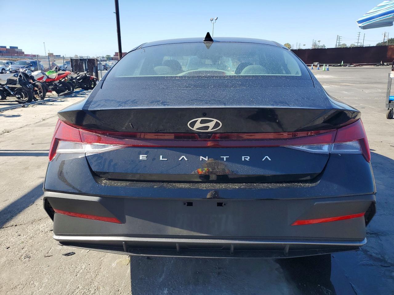 2024 Hyundai Elantra Sel - Фото 6