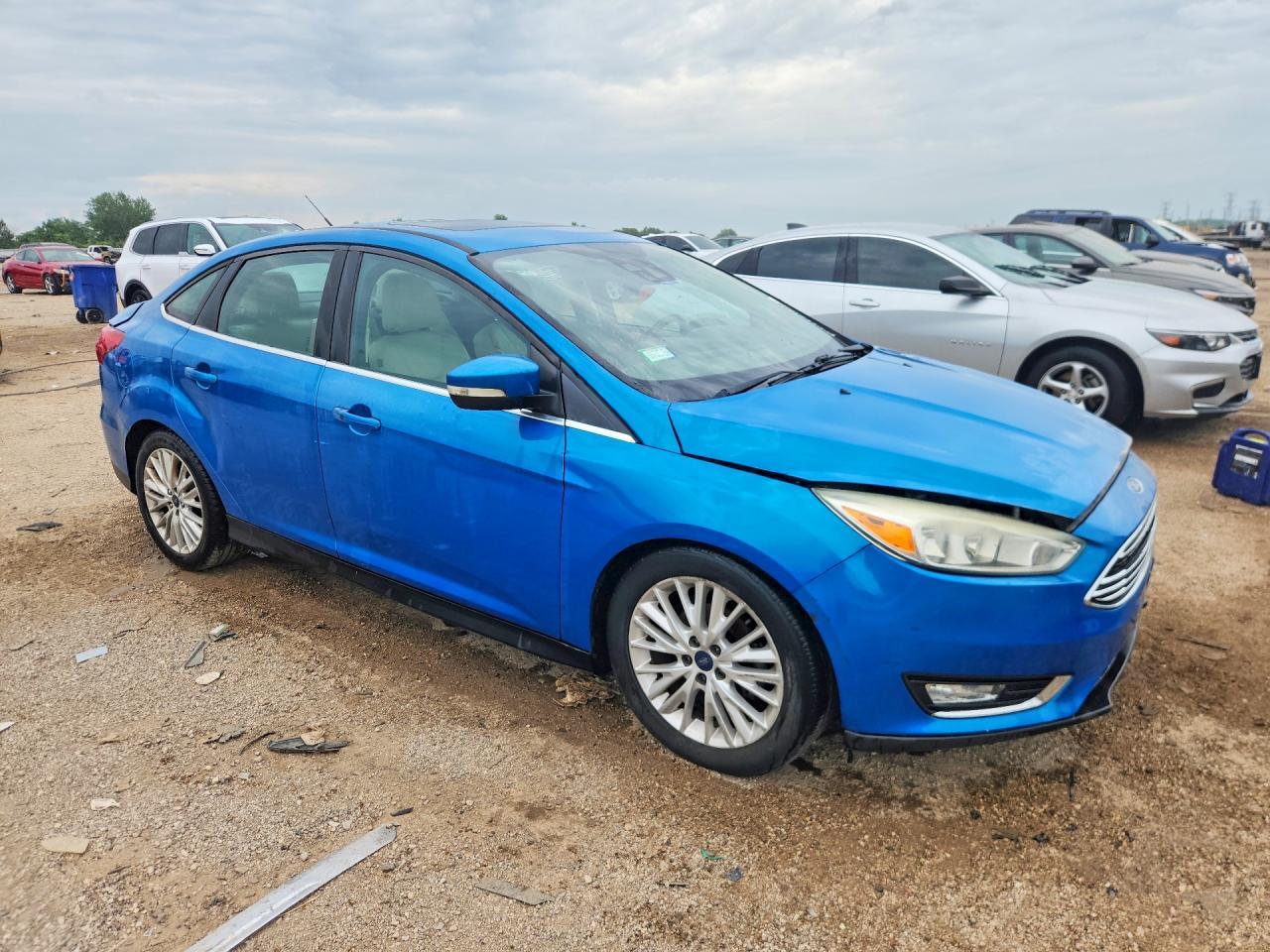 2017 Ford Focus Titanium - Фото 4
