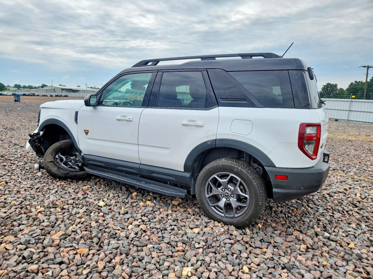 2023 Ford Bronco Sport Badlands - Фото 2