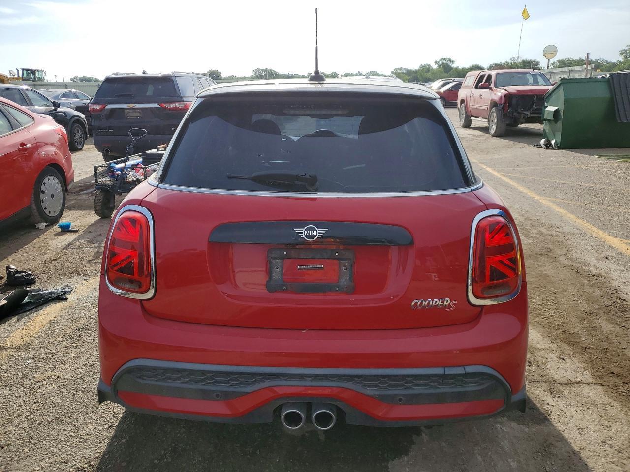 2022 Mini Cooper S - Фото 6