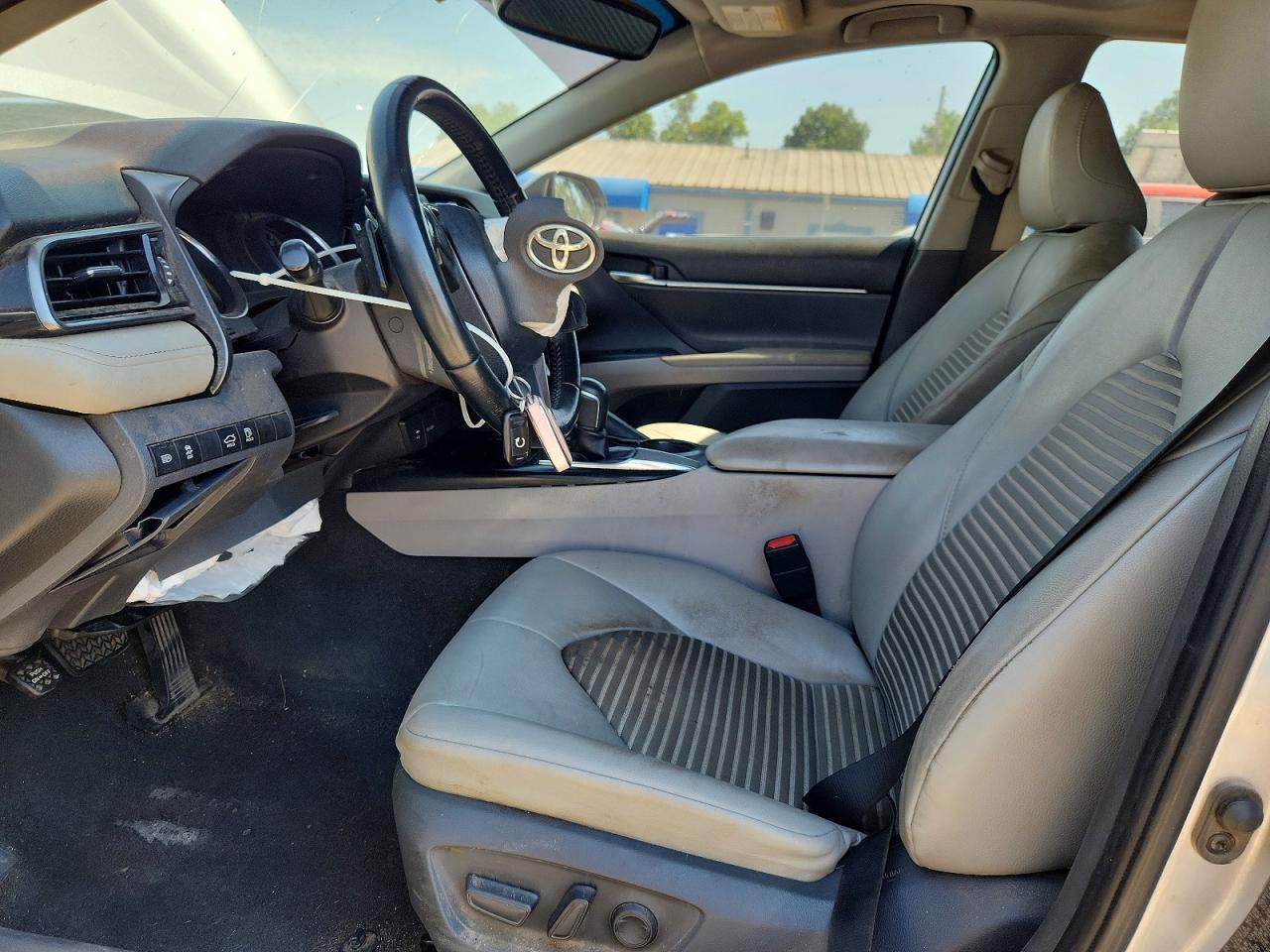 2019 Toyota Camry Se - Фото 7