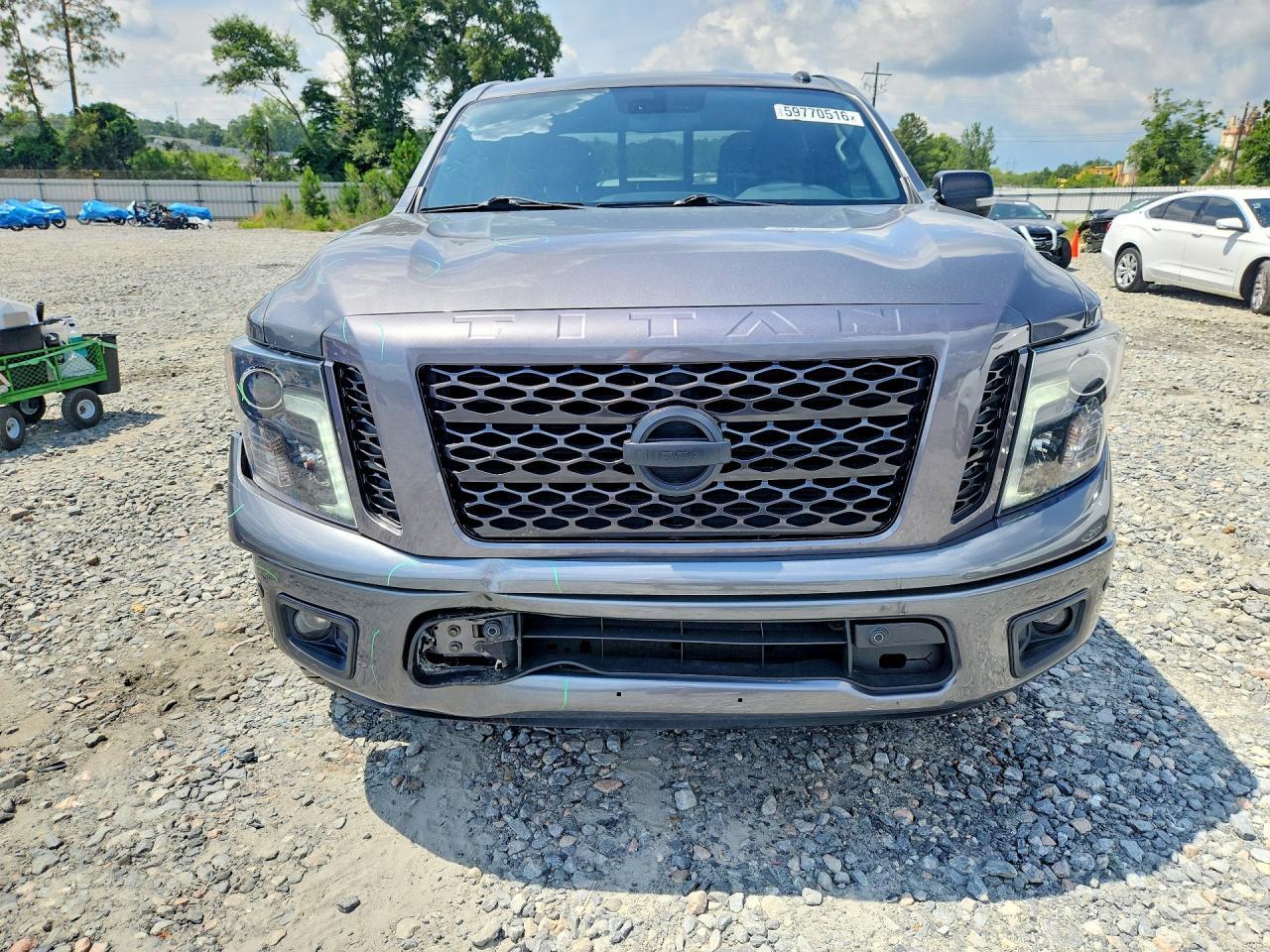 2019 Nissan Titan Sv - Фото 5