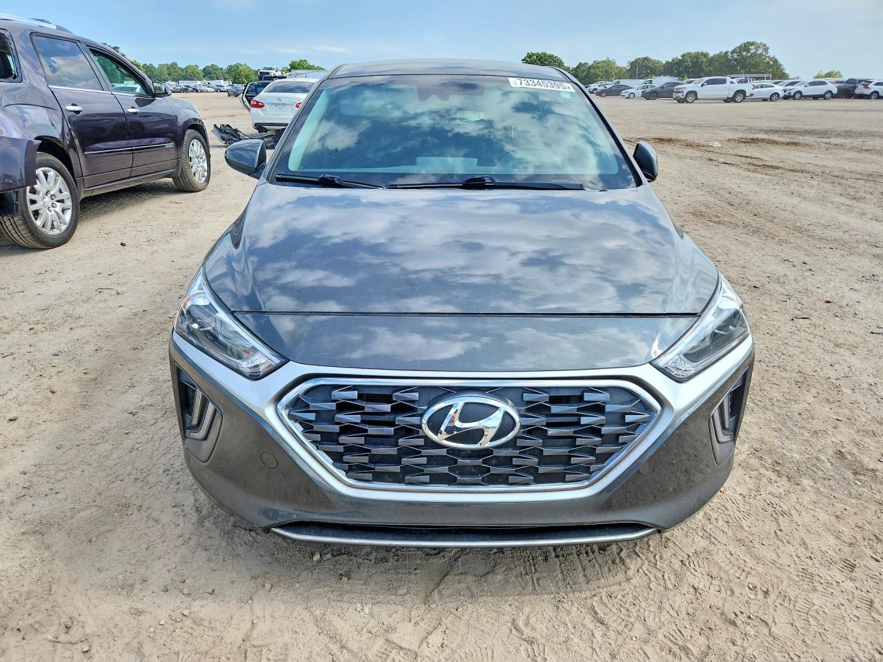 2022 Hyundai Ioniq Se - Фото 5