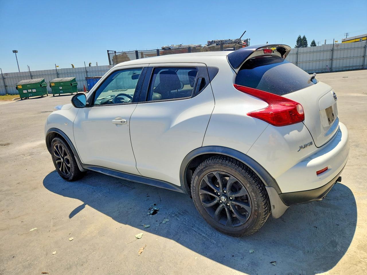 2013 Nissan Juke S - Фото 2