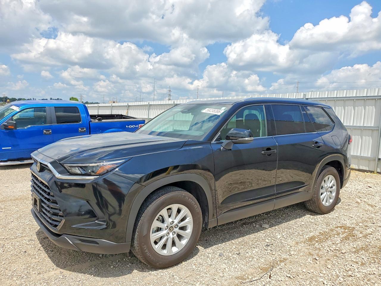 2025 Toyota Grand Highlander Xle