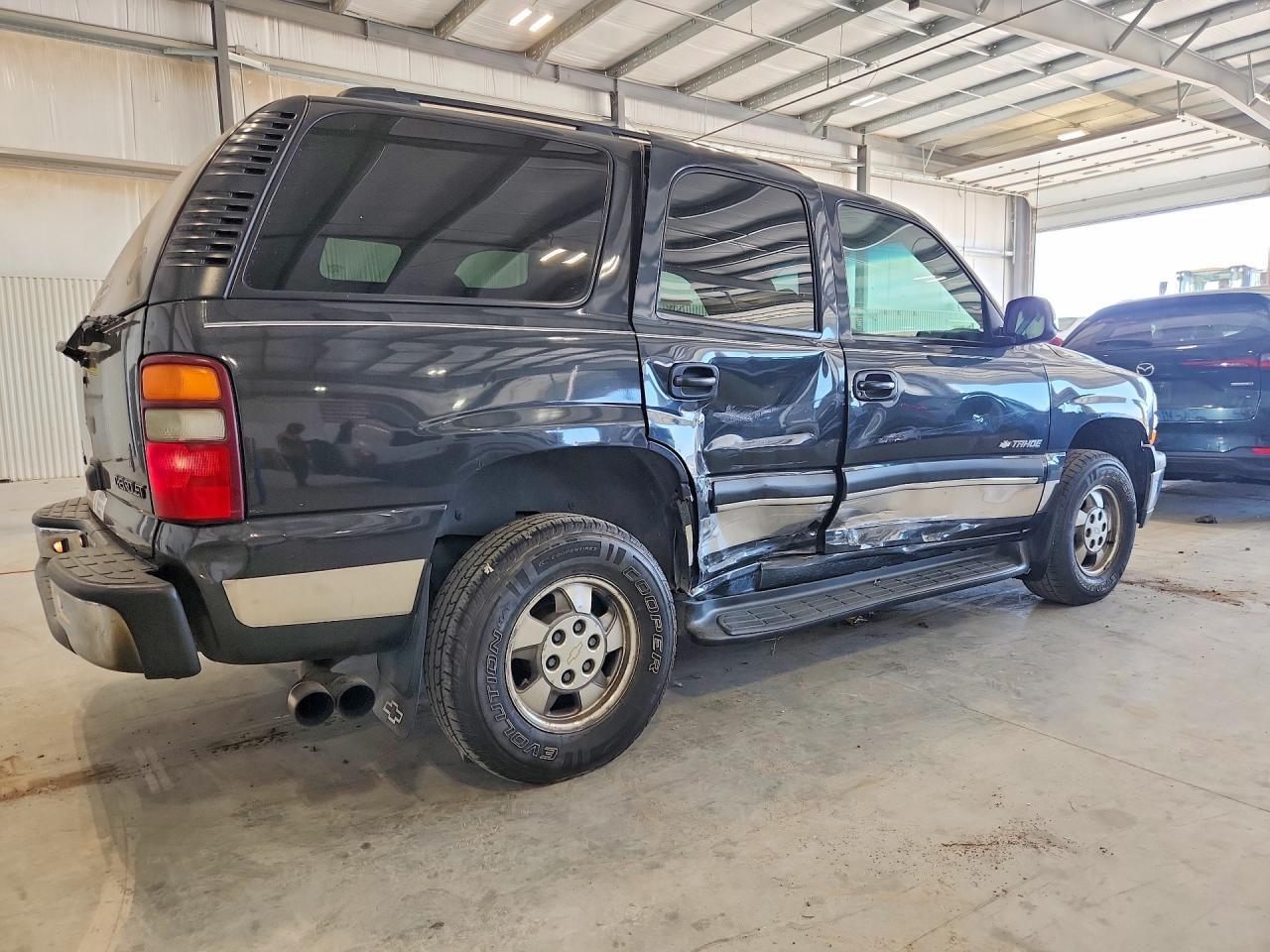 2003 Chevrolet Tahoe K1500 - Image 3
