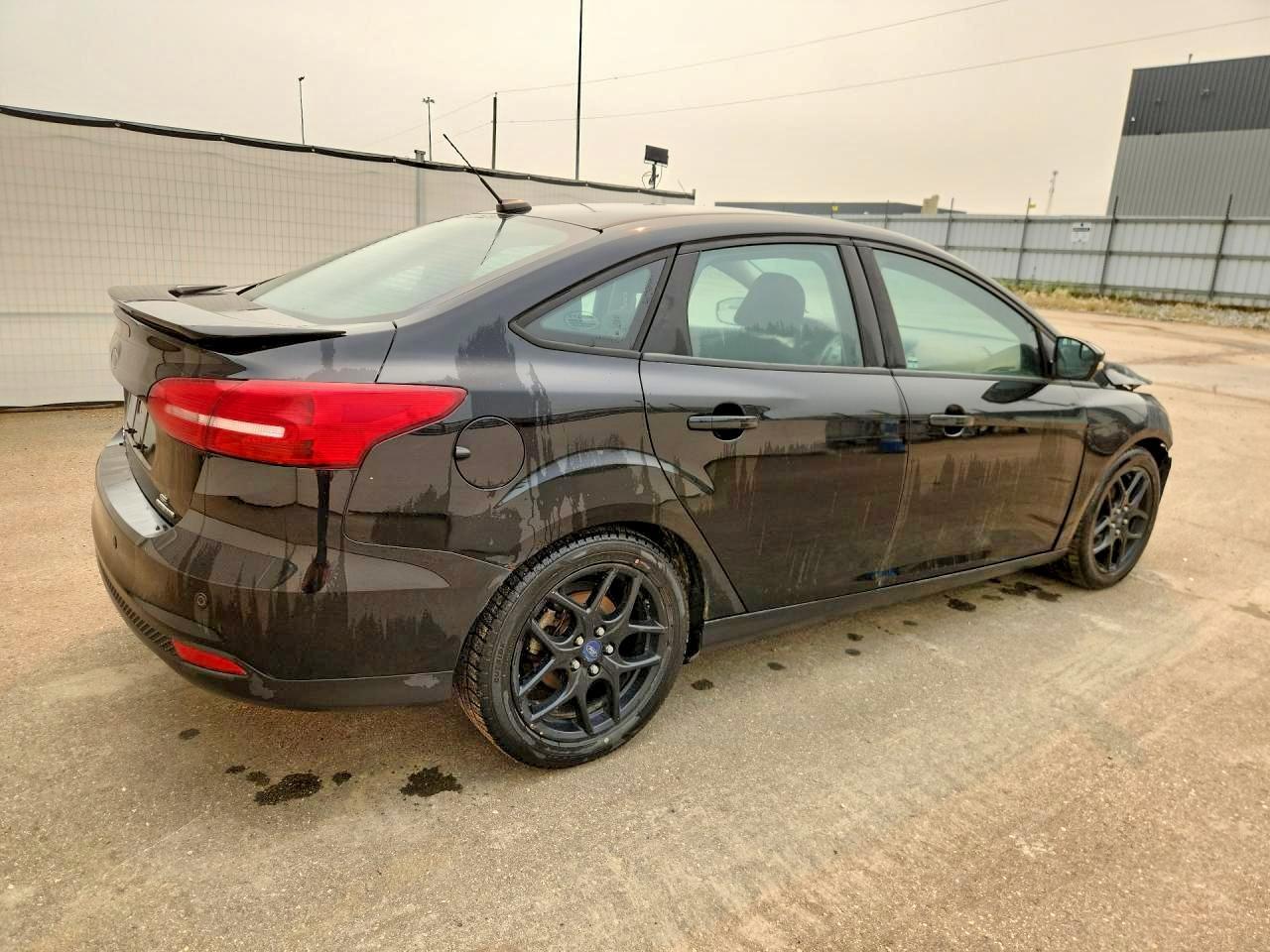 2016 Ford Focus Se - Image 3