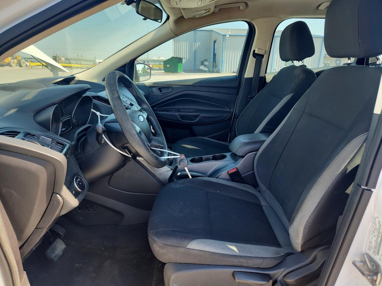 2015 Ford Escape S - Фото 7