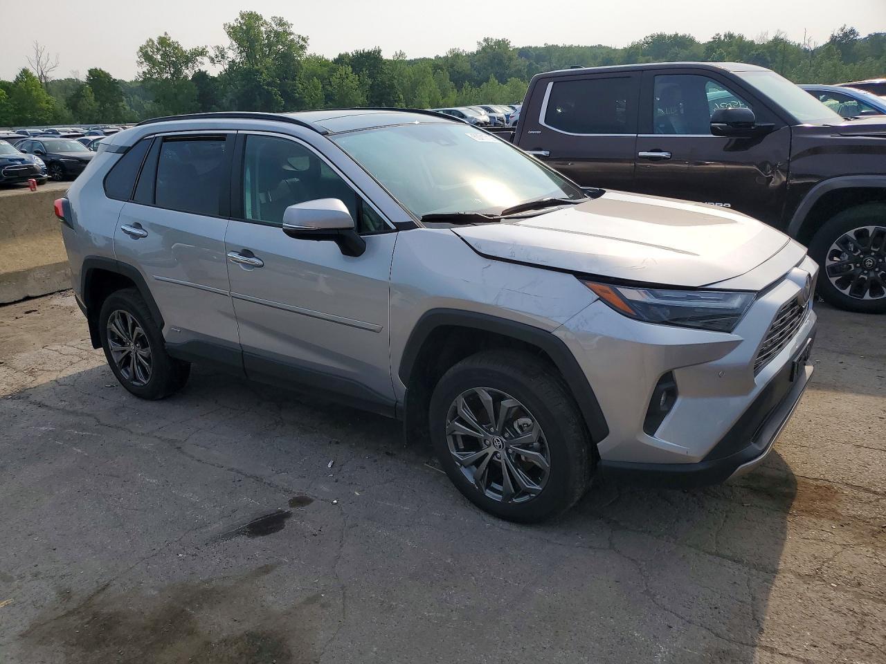 2023 Toyota Rav4 Limited - Фото 4