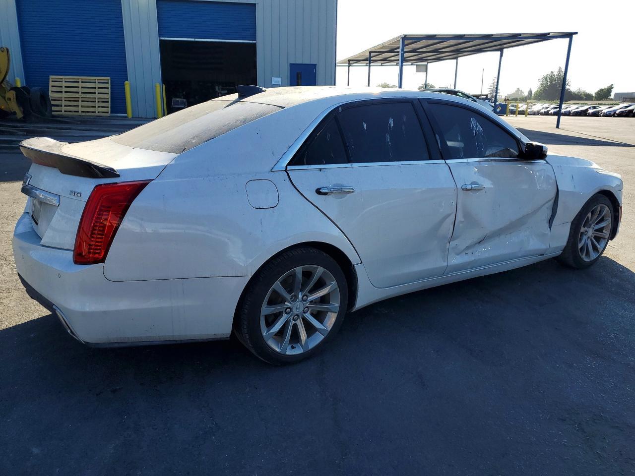 2017 Cadillac Cts Premium Luxury - Image 3