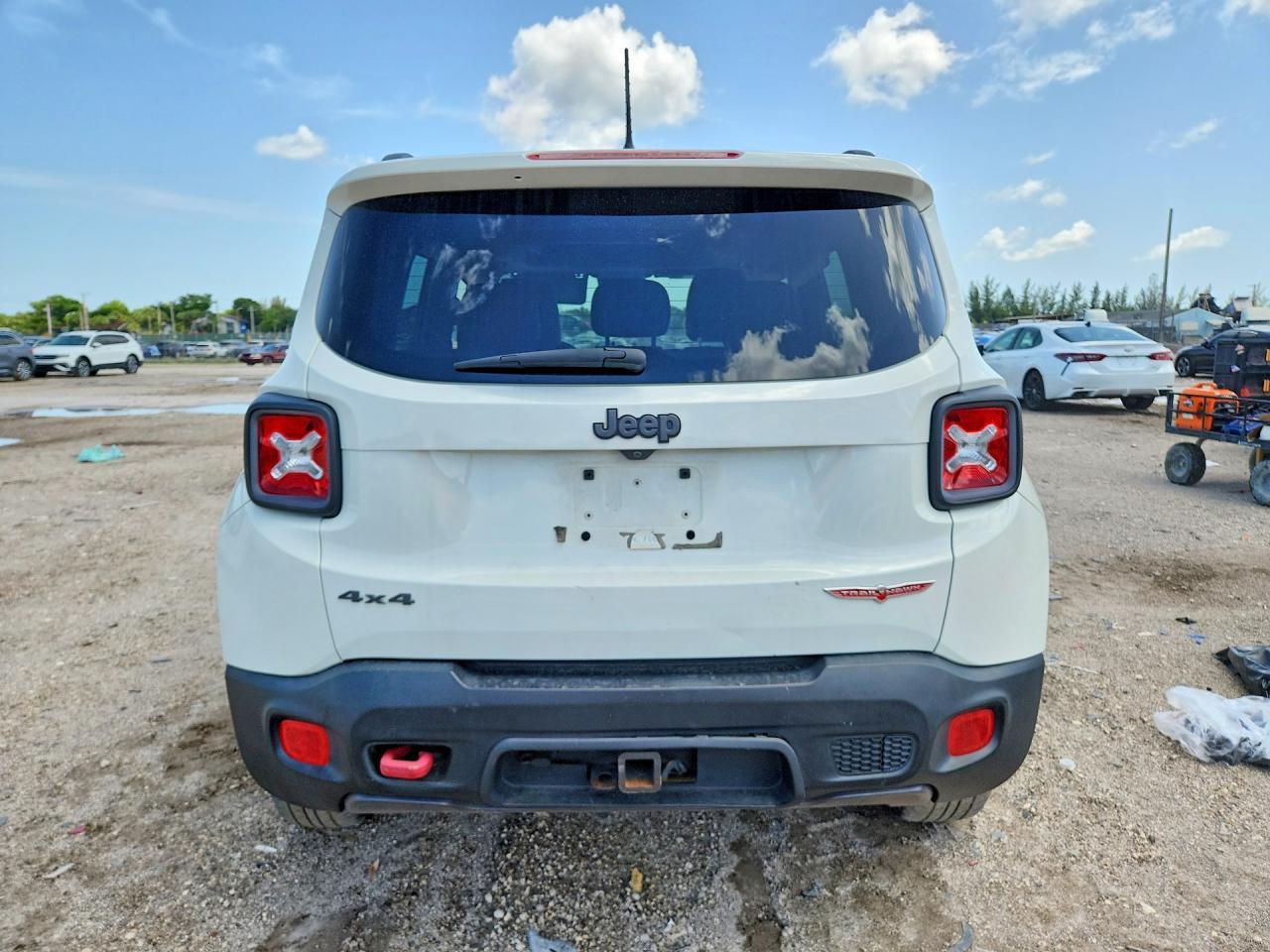 2016 Jeep Renegade Trailhawk - Фото 6