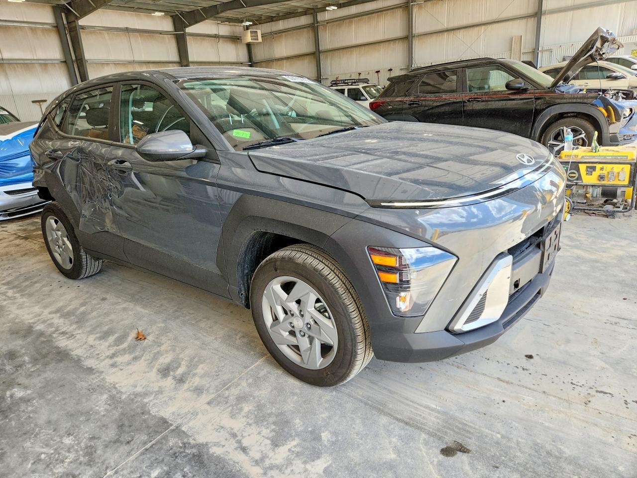 2025 Hyundai Kona Se - Image 4