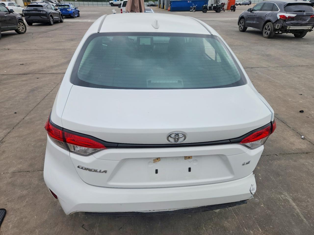 2023 Toyota Corolla Le - Image 6