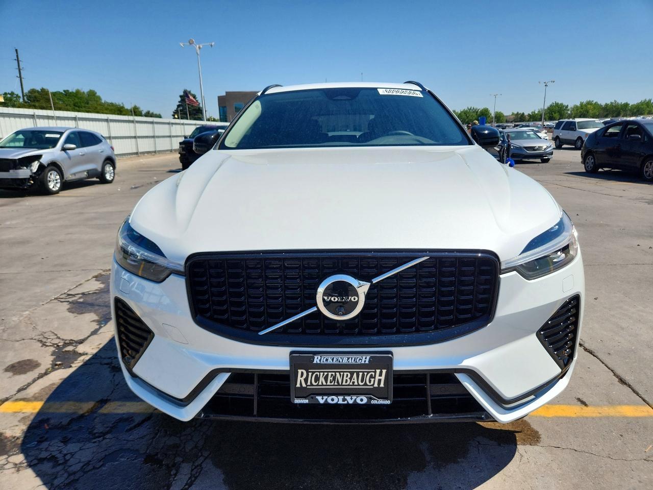 2025 Volvo Xc60 Plus - Image 5