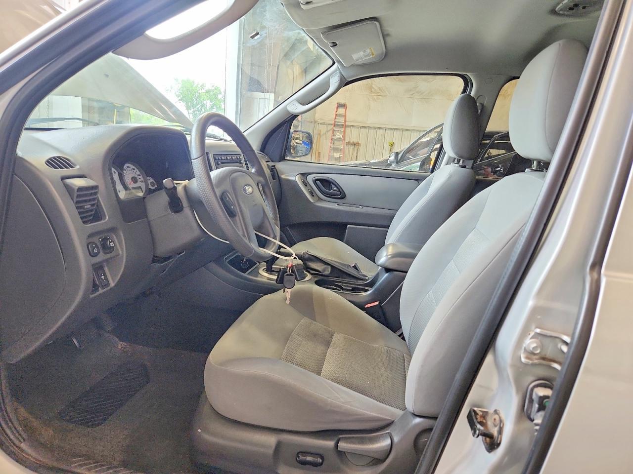 2007 Ford Escape Xlt - Image 7