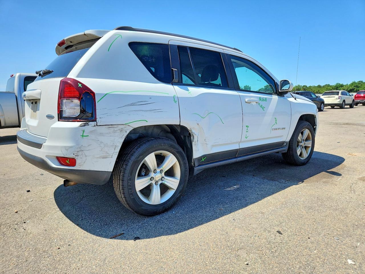 2016 Jeep Compass Latitude - Фото 3