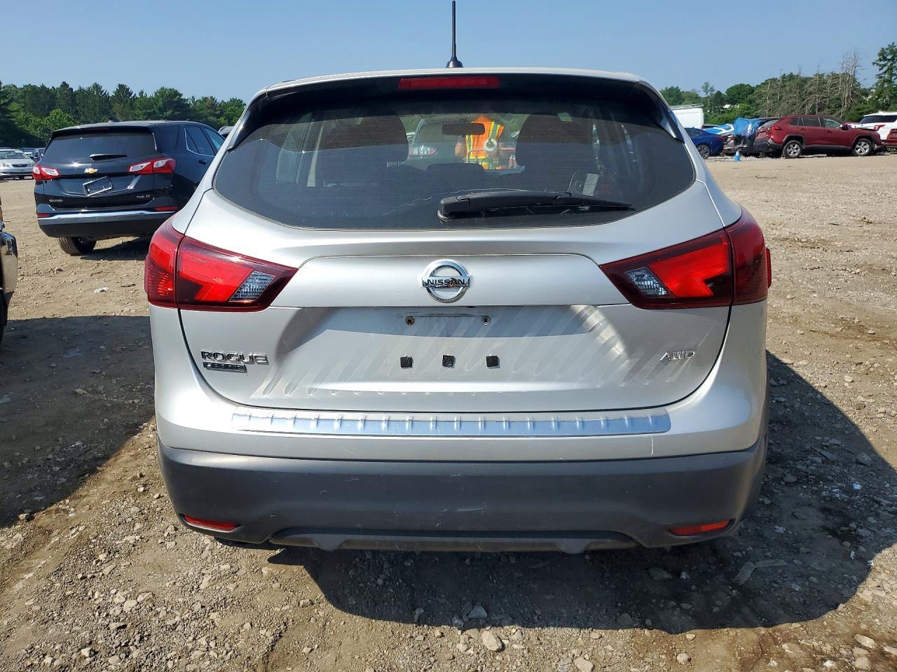 2018 Nissan Rogue Sport S - Фото 6