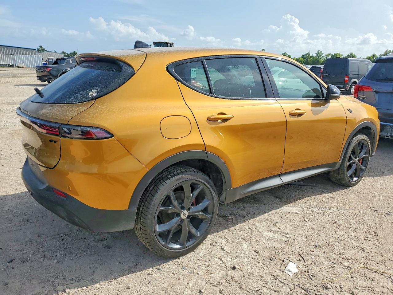 2024 Dodge Hornet Gt - Image 3