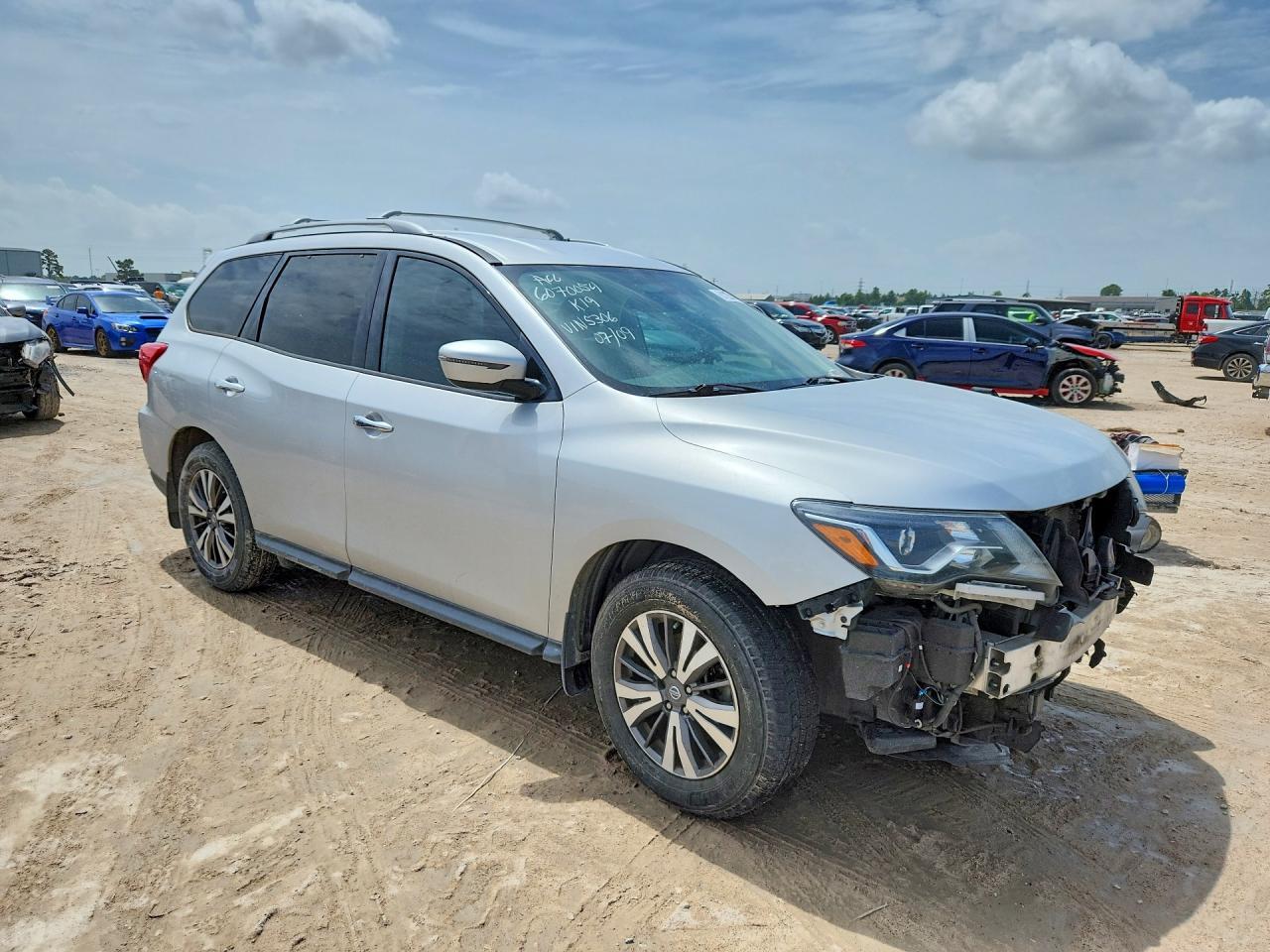 2020 Nissan Pathfinder S - Фото 4
