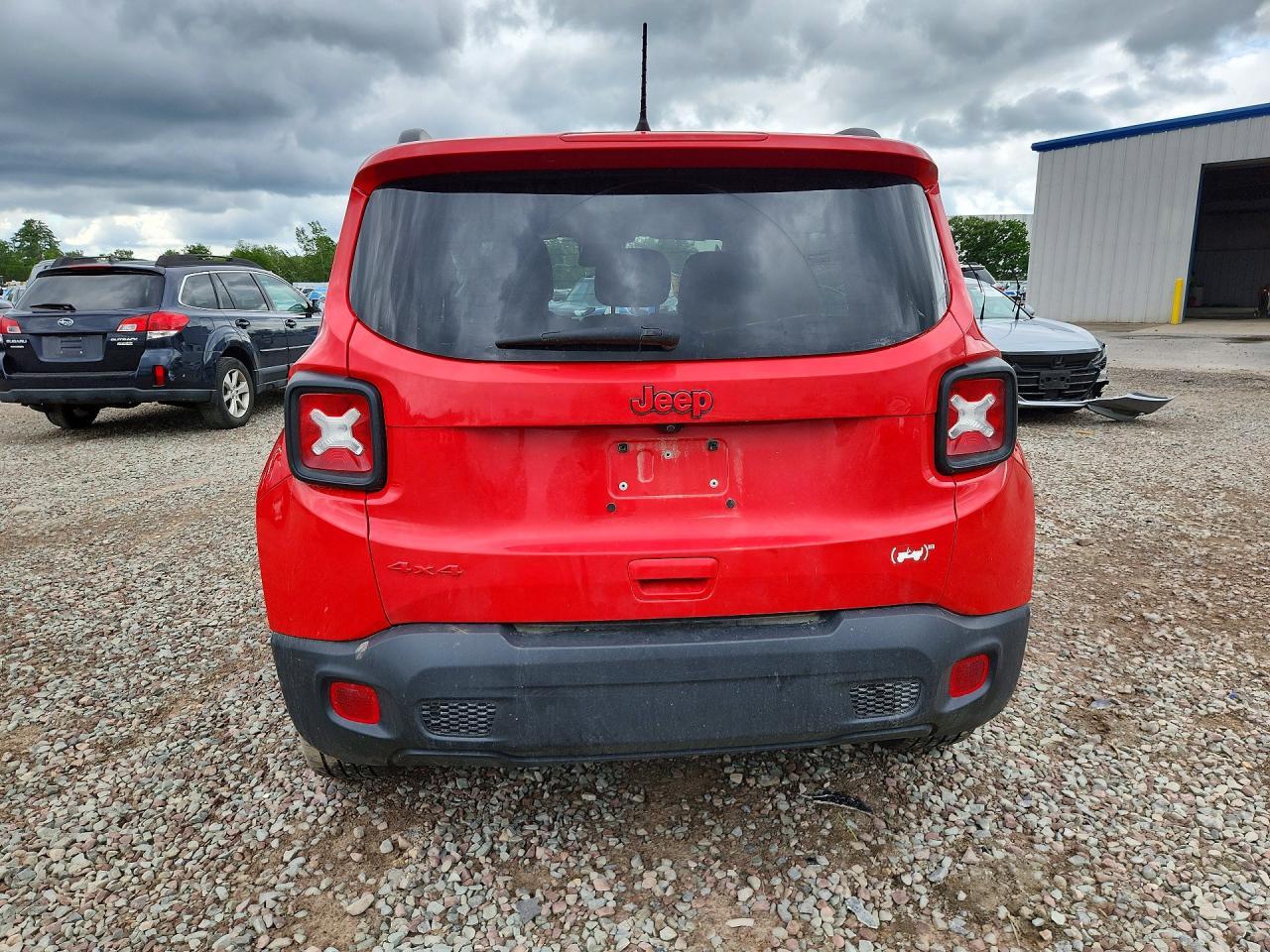 2022 Jeep Renegade Latitude - Фото 6