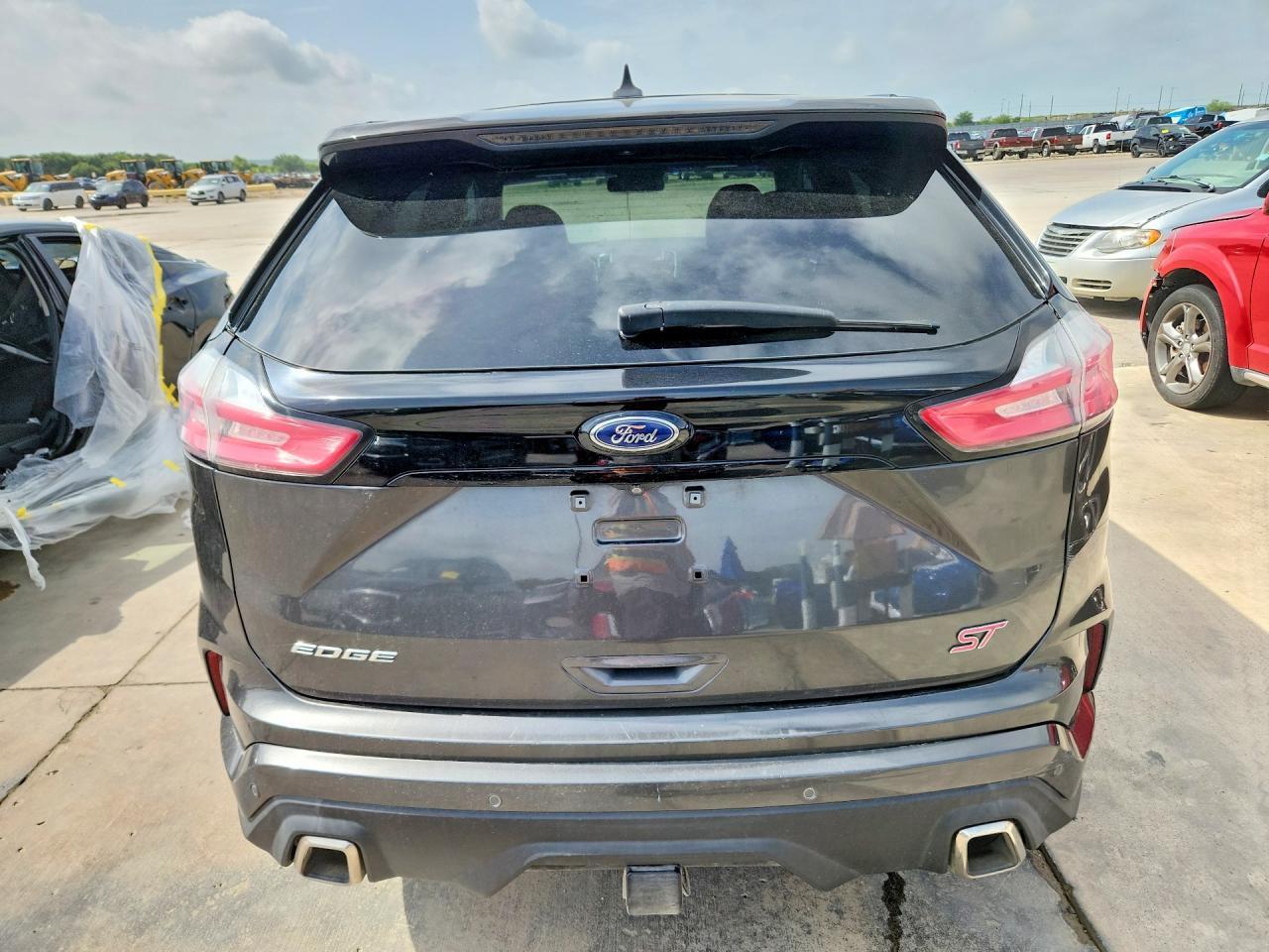 2019 Ford Edge St - Image 6