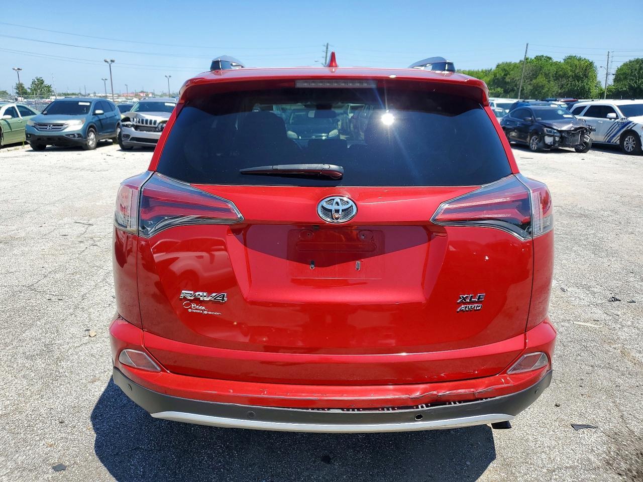 2016 Toyota Rav4 Xle - Image 6