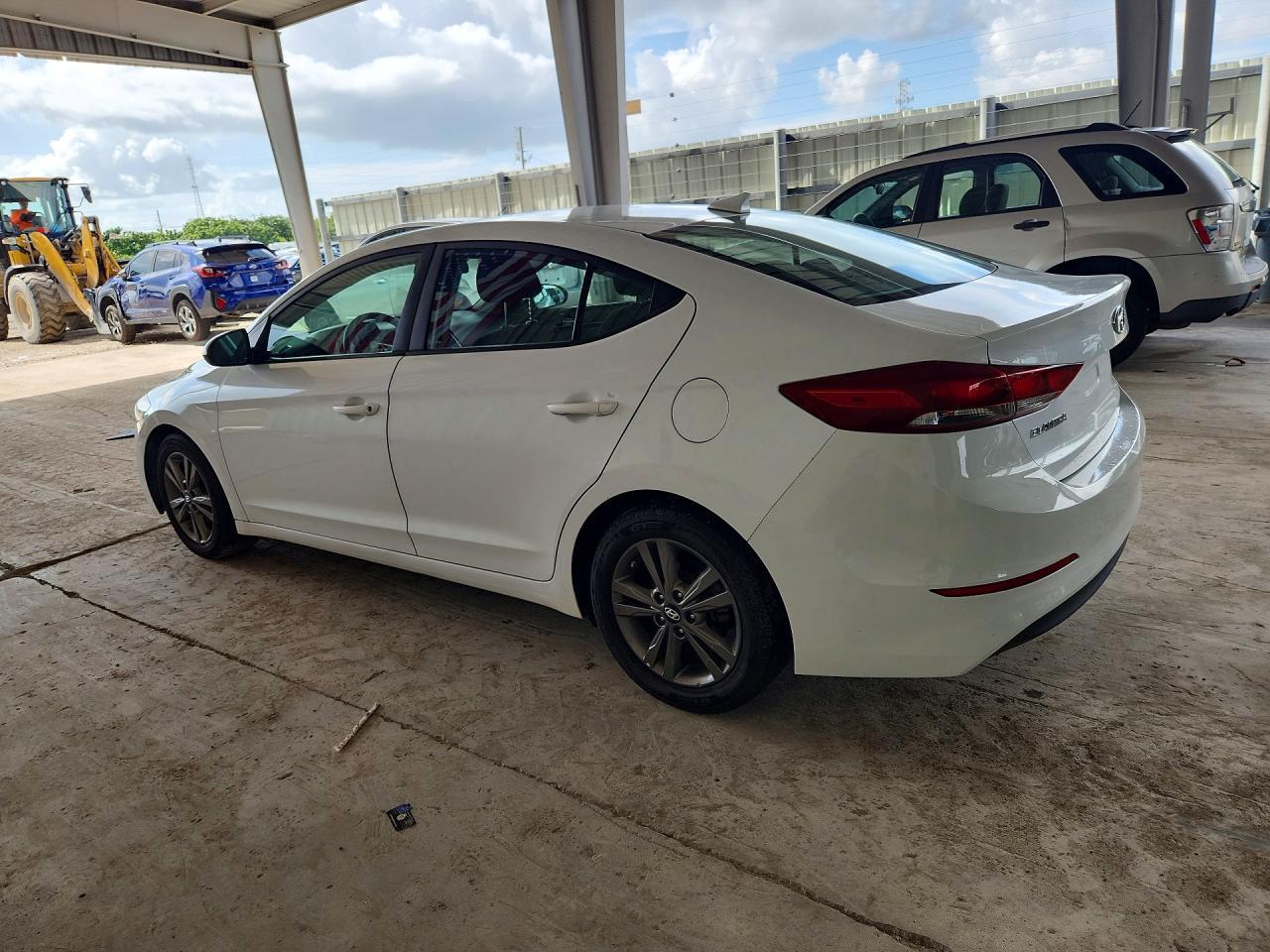 2018 Hyundai Elantra Sel - Фото 2