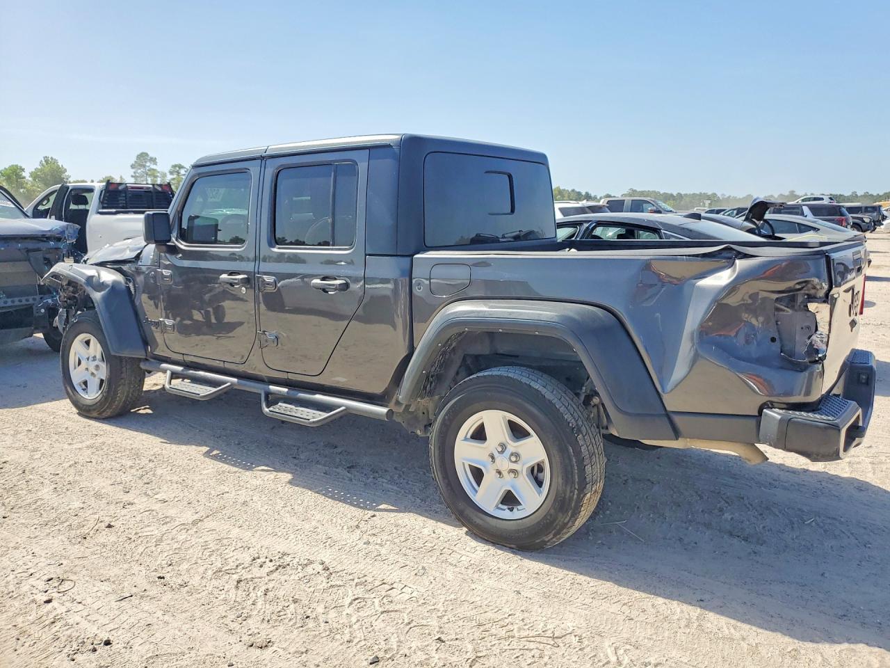 2023 Jeep Gladiator Sport - Image 2