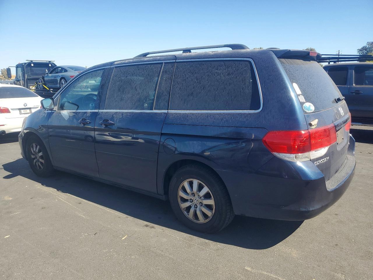 2010 Honda Odyssey Exl - Image 2
