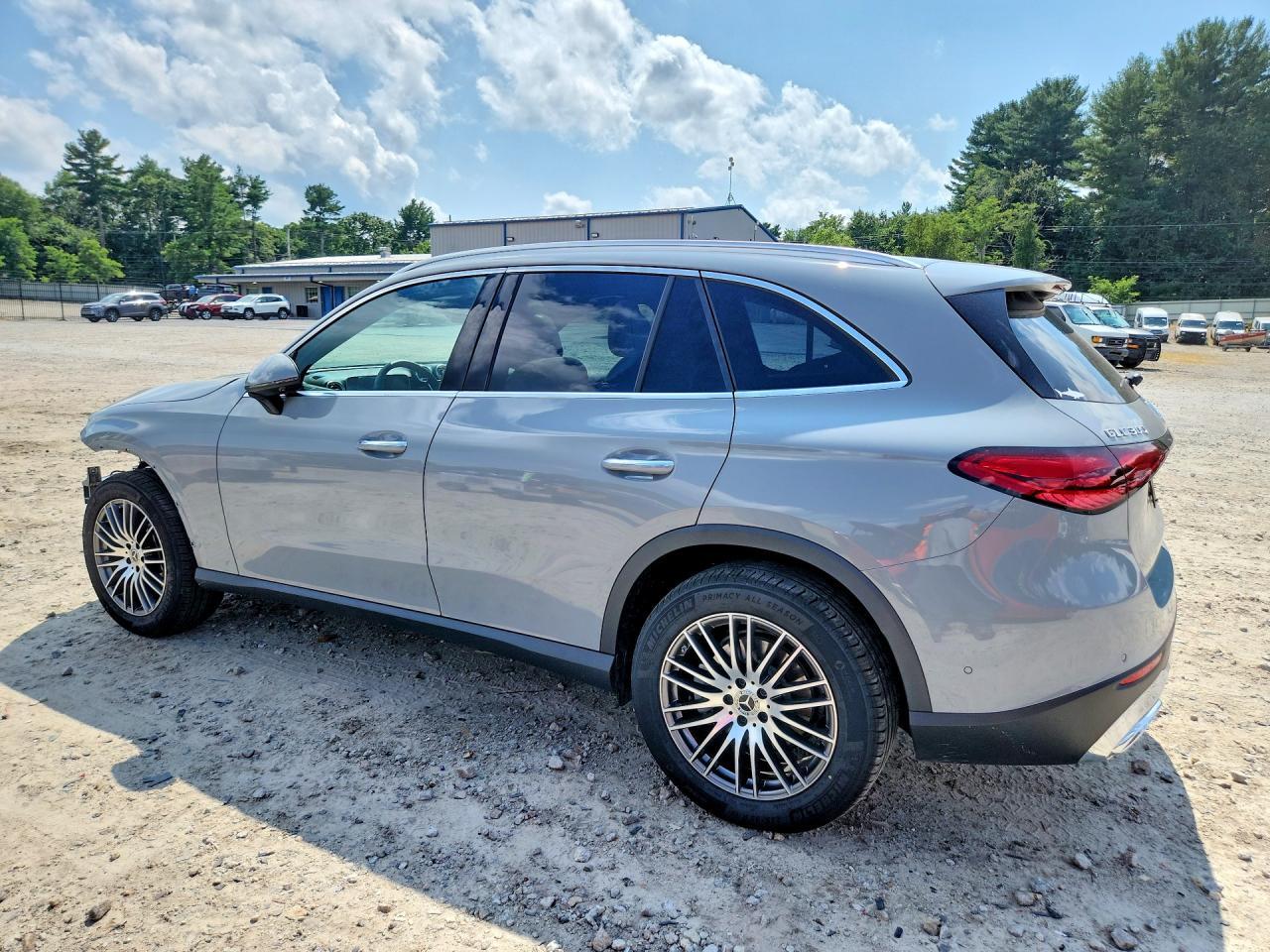 2026 Mercedes-Benz Glc 300 4Matic - Image 2