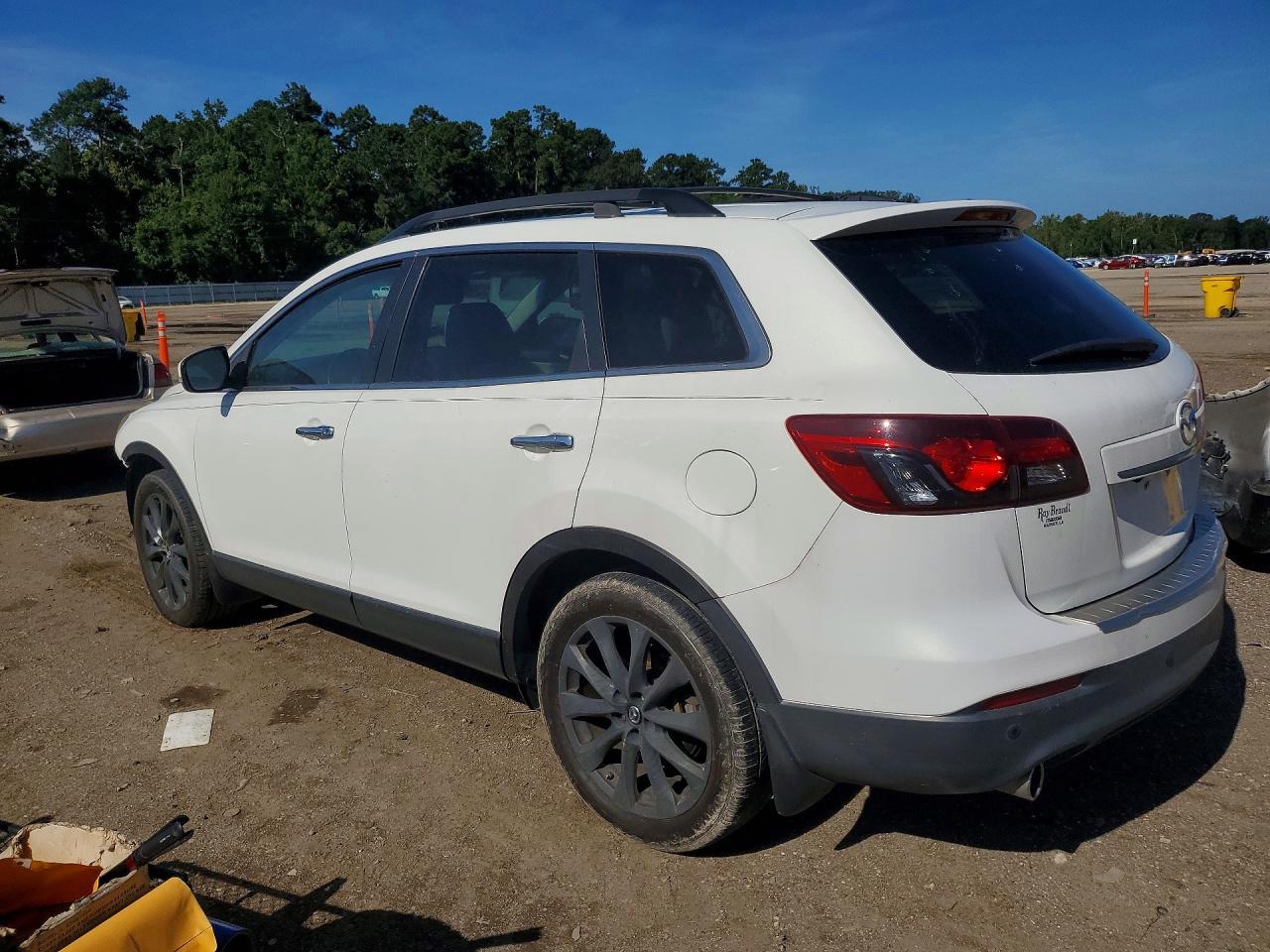 2015 Mazda Cx-9 Grand Touring - Image 2