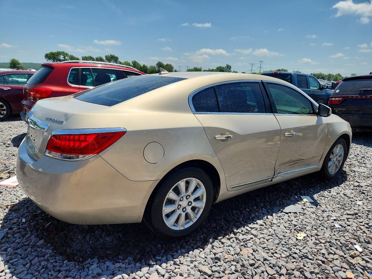 2010 Buick Lacrosse Cx - Image 3